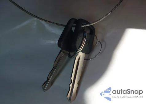 1996 Ford Econoline E150 Van z USA, uszkodzony, nr VIN 1FDEE14H0THA23342